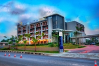 Exterior Soll Marina Hotel & Conference Center Bangka