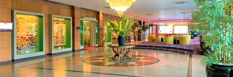 Lobby Hotel Bumi Senyiur