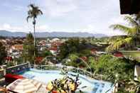 Kolam Renang Campago Resort Hotel