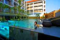 Swimming Pool Grand Zuri Kuta Bali