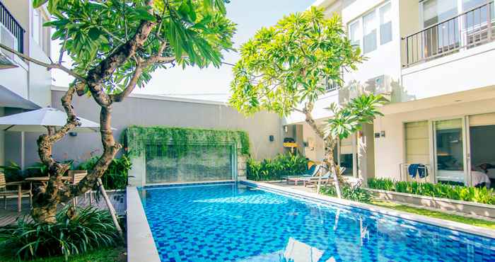 Kolam Renang Micasa Residence