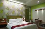 ห้องนอน 5 Hotel Bed and Breakfast Surabaya