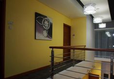 Exterior 7 Hotel Bed and Breakfast Surabaya