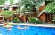 Kolam Renang 2 Rama Garden Hotel