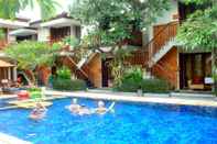 Kolam Renang Rama Garden Hotel