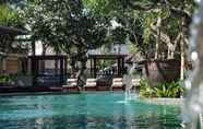 Swimming Pool 7 Ramayana Suites & Resort