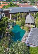 SWIMMING_POOL Ramayana Suites & Resort