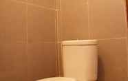 Toilet Kamar 3 Five Time Homestay