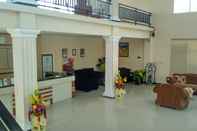 Lobby Amazing Beach Resort Palu 