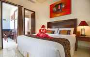 Bilik Tidur 2 Black Penny Villas Gili Trawangan