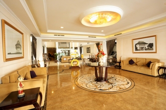 Lobi 4 Amarelo Hotel Solo