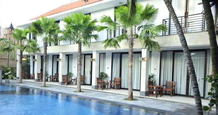 Swimming Pool Puri Maharani Boutique Hotel