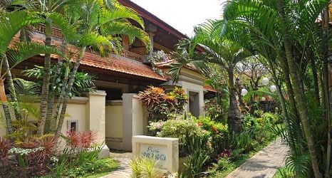 Exterior 2 Puri Dewa Bharata Hotel Jimbaran