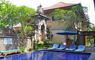 Swimming Pool 4 Puri Dewa Bharata Hotel Jimbaran