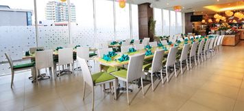 レストラン 3 Cipta Hotel Pancoran