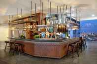 Bar, Kafe, dan Lounge Golden Tulip Pontianak