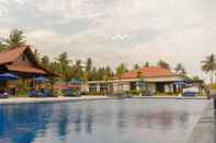 Swimming Pool Ketapang Indah Hotel