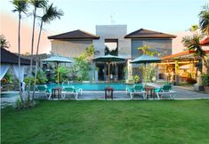 สระว่ายน้ำ 5 Jimbaran Lestari Hotel & Residence-Spa