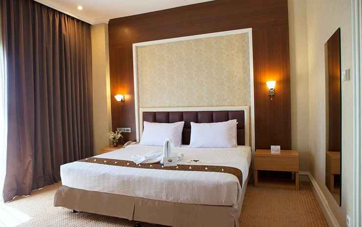 Surabaya Suites Hotel Powered by Archipelago Surabaya - Deluxe Suite King