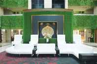 Lobby Surabaya Suites Hotel Powered by Archipelago