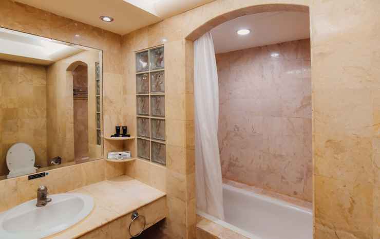 Surabaya Suites Hotel Powered by Archipelago Surabaya - Business Suite Twin