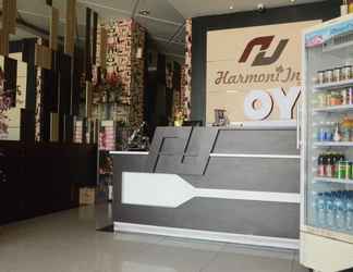 Lobby 2 OYO 1702 Harmoni Inn Makassar