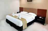 Kamar Tidur 3 New Grand Park Hotel