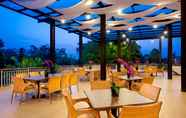 Restaurant 4 Padjadjaran Suites Resort & Convention Hotel