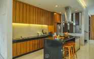 Ruang Umum 5 3 BR City View Villa with a private pool 2