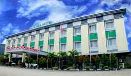 Zahra Syariah Hotel Kendari, ₱ 2,036.60