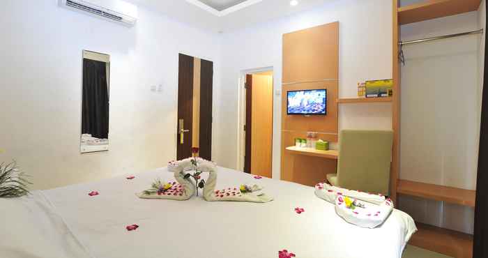 Bedroom Nozz Hotel (Dekat Bandara Ahmad Yani Semarang)