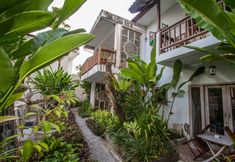 外観 3 Abian Biu Mansion