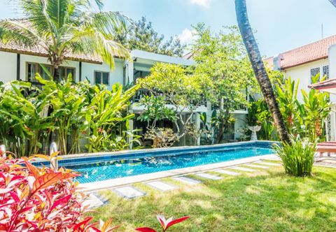 スイミングプール Abian Biu Mansion