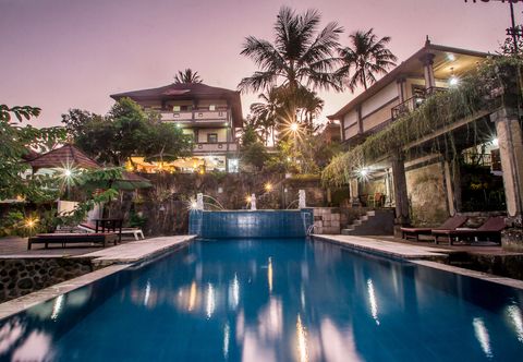 Hồ bơi Puri Saron Madangan Hotel