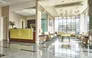 Lobby 2 Royal City Hotel Tomang Jakarta