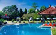 Swimming Pool 4 Royal Trawas Hotel & Cottages