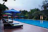 Swimming Pool Hotel Santika Siligita Nusa Dua