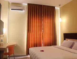Bedroom 2 M Hotel Lombok