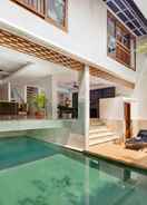 SWIMMING_POOL Villa Kayu Raja