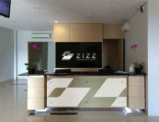 Lobi 2 Zizz Convention Hotel