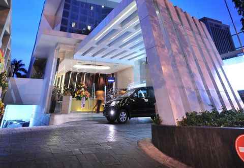 Bên ngoài Midtown Hotel Surabaya