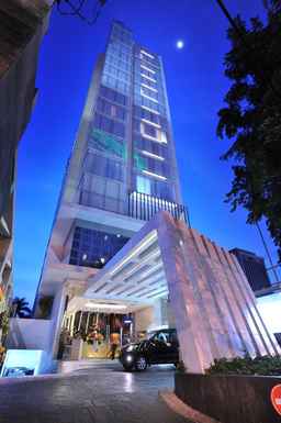 Midtown Hotel Surabaya, Rp 647.459
