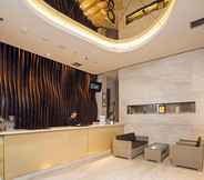 Sảnh chờ 7 Midtown Hotel Surabaya