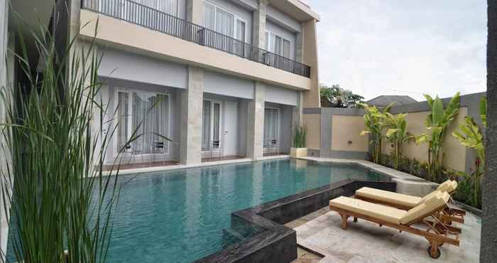 Swimming Pool Griya Sunset Kuta