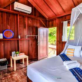 HamuEco Rajaampat Dive Resort 3, Hotel Pasir Timbul Raja Ampat