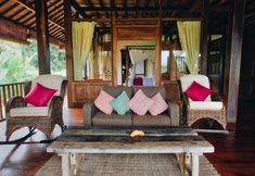Common Space 3 Villa Atas Awan