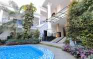 Swimming Pool 4 The Grand Palace Hotel Yogyakarta