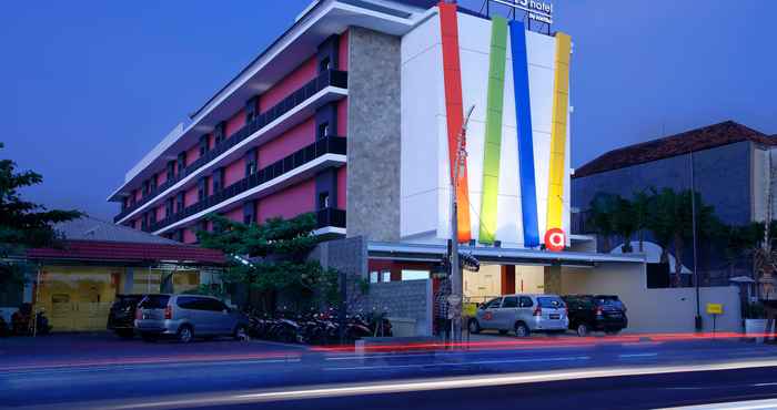 Bangunan Amaris Hotel Dewi Sri