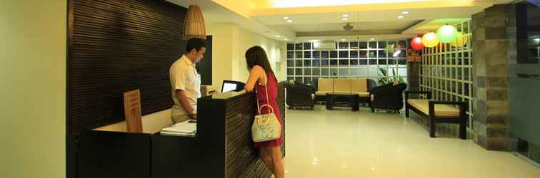 ล็อบบี้ The Airport Kuta Hotel & Residence