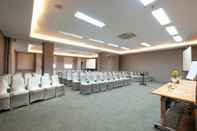 ห้องประชุม Hotel 88 Mangga Besar 62 Lokasari By WH